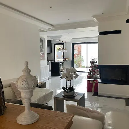 De Famille Proche Paris Ferienhaus *